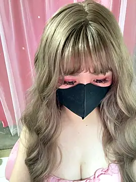 -Violet-t online show from January 8, 7:23 am