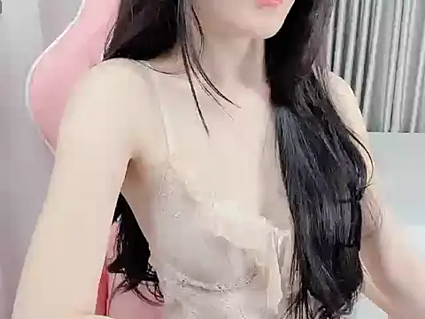 Mynn-bae online show from July 17, 6:18 am