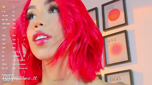 MelyTaylor  online show from March 7, 10:50 pm