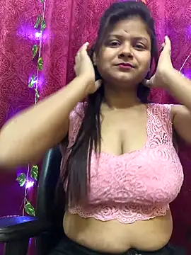 Attractive Queen  online show from February 24, 9:08 am