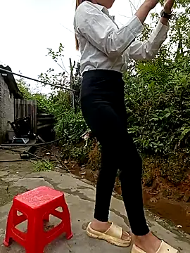 hoahong2 online show from April 25, 2:36 am