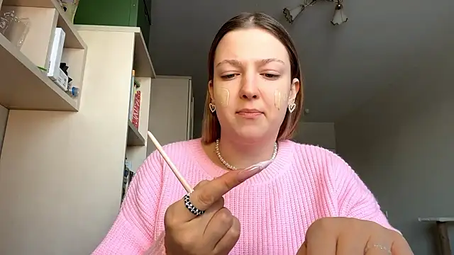 JammieMickiewicz online show from February 3, 7:24 am