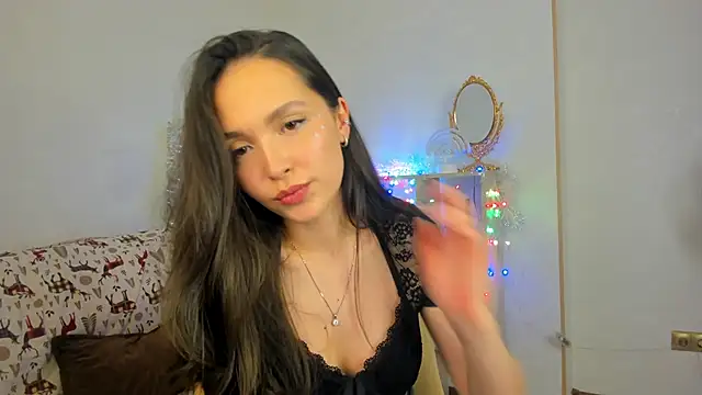 elina syui online show from January 13, 6:23 pm