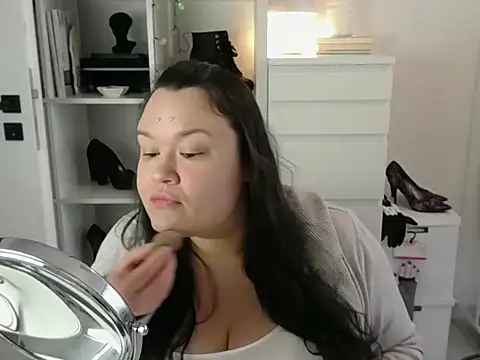 HollyDanceSoul online show from March 8, 7:34 am