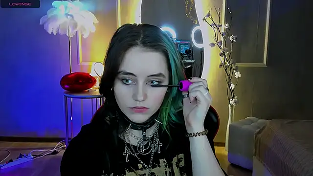 RubyMyst online show from February 17, 9:25 pm