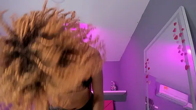 ambar muse online show from February 19, 8:18 pm