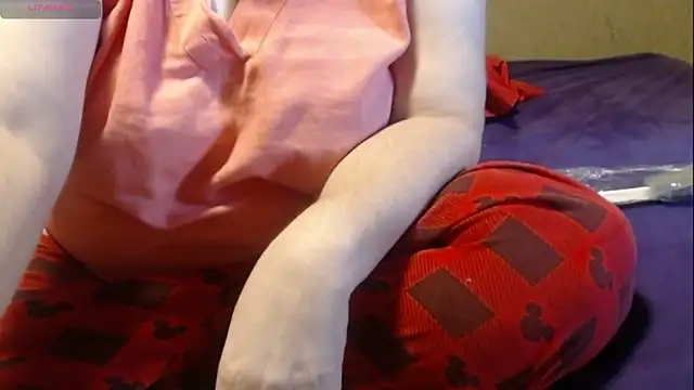 Snapshot of Santanna77 chatting on October 11, 11:14 am Santanna77 online show from October 11, 11:14 am