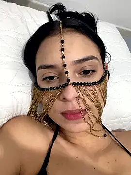 amanda  saade online show from January 9, 8:46 pm