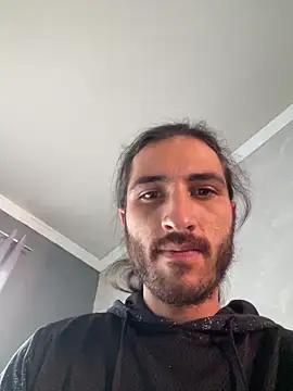 Brandy Mr-Whiskers online show from April 28, 12:31 pm