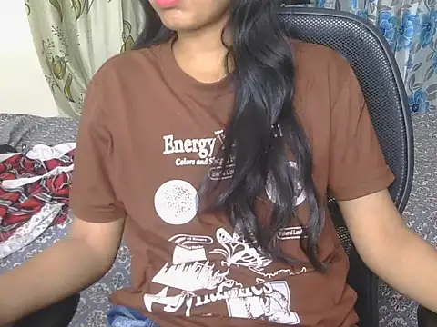 sofyyy 199 online show from June 5, 9:04 am
