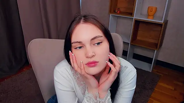 RandiEmling online show from January 11, 7:57 am