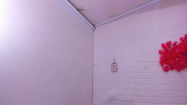 GabrielaMilfSg online show from February 21, 7:20 am