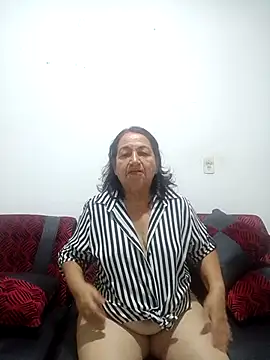 DaisyPassio online show from March 16, 2:58 am