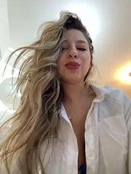 bebitas2  online show from April 14, 11:16 pm