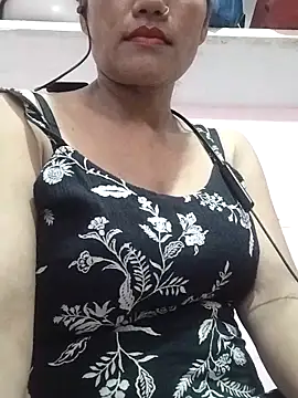 Zaara101 online show from June 9, 2:11 am