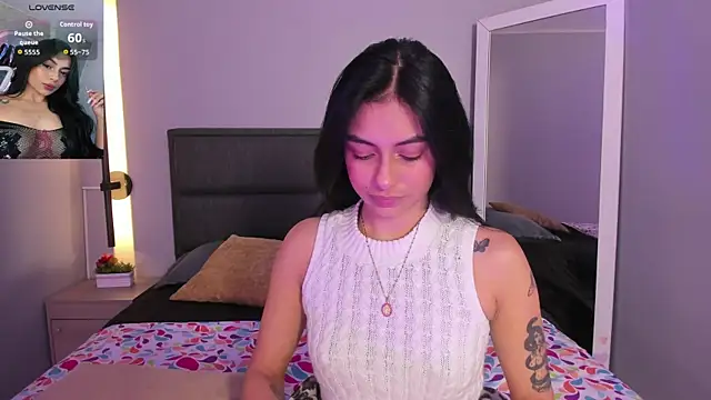 lilith petit  online show from March 21, 7:41 pm