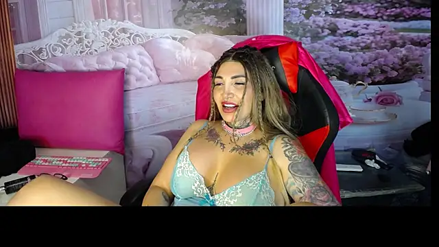 Layla-Wattson online show from February 15, 11:53 am