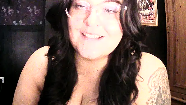 Miss CurvesXXX online show from February 4, 12:08 pm