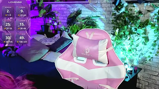 Ashley Veil online show from April 16, 8:41 pm