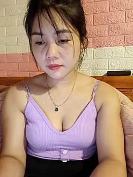 Ngocmai lazdy online show from March 23, 3:29 pm