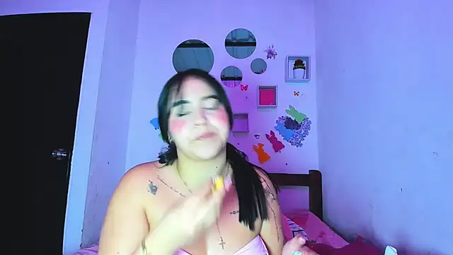 Penelopeflame18 online show from May 31, 1:44 am