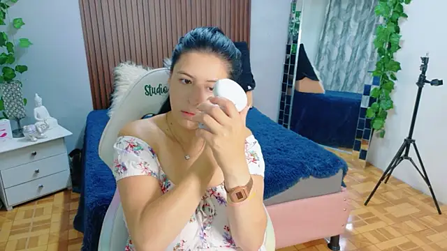 keileen luna online show from June 5, 8:37 pm