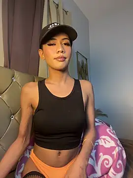 MadySmith online show from February 19, 6:51 pm