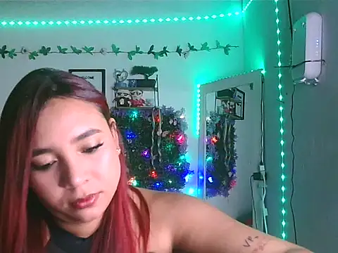 YIS-CAM77 online show from February 10, 12:13 am