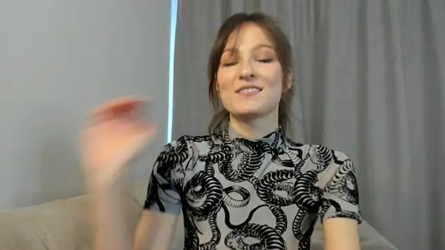 DeonnaHeney online show from January 19, 8:21 am