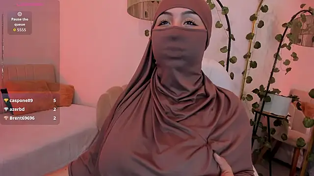  Amirah online show from May 29, 6:28 pm
