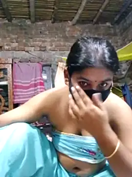 Hot Sweeti online show from July 14, 2:11 pm
