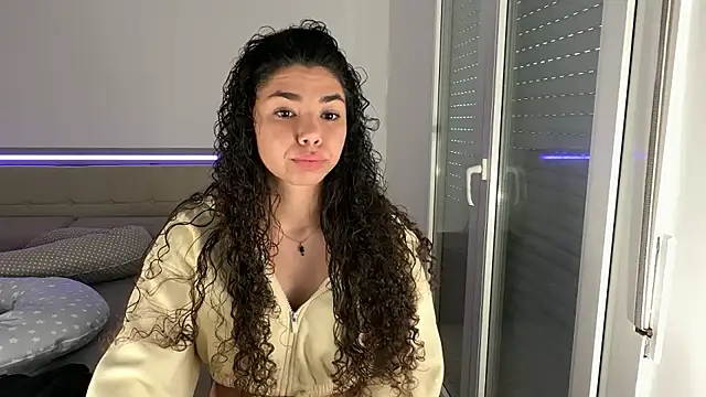 ladymelon online show from March 19, 9:02 am