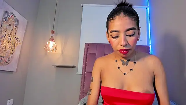 Scarlet Vixen  online show from March 20, 12:54 pm