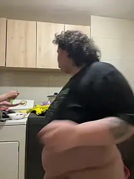 RavenEllieUniverse online show from March 8, 2:59 am