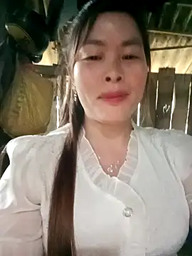 Bling sexy online show from March 12, 8:50 am