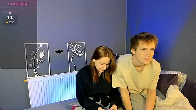 Lola Raivis  online show from February 22, 7:37 pm