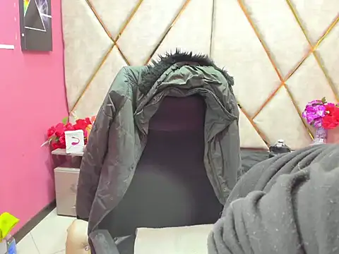 Sarah Boobs  online show from February 3, 3:04 am