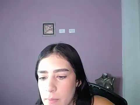 luisandri  online show from January 16, 7:10 pm