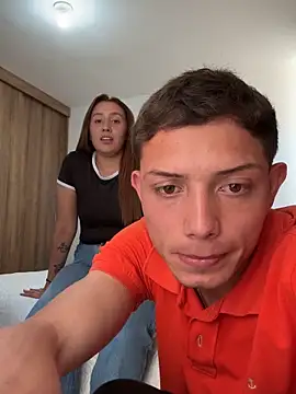 santiObrero online show from May 19, 7:10 pm