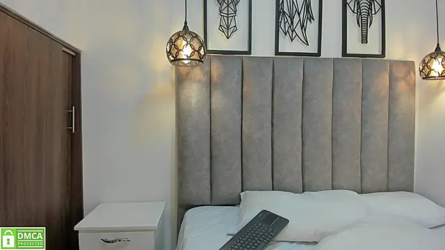 Zamahara Rodriguez online show from February 20, 7:04 pm