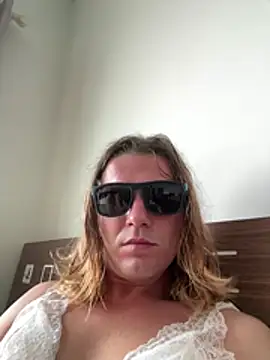 nikkiasspussy online show from May 16, 8:50 am