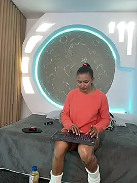 Tatiana bram  online show from February 2, 2:43 am