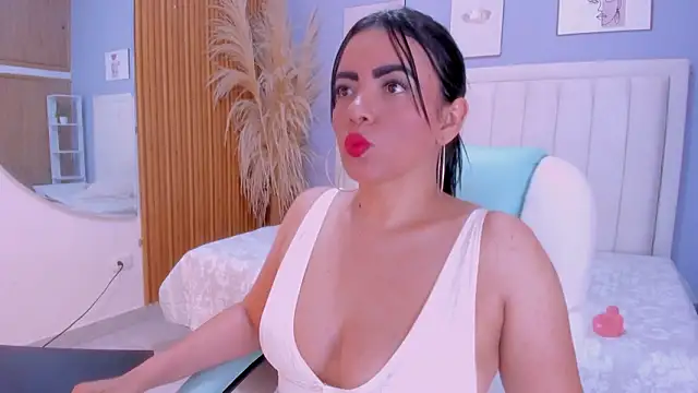 helen jonesx online show from February 11, 12:50 pm