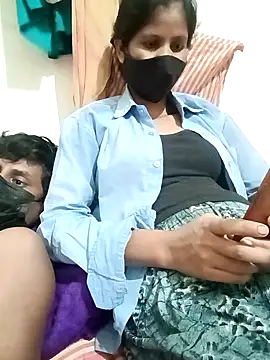 Prajakta123 online show from April 4, 5:12 pm