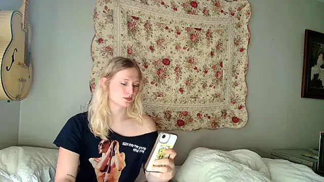 goddessalison online show from June 9, 11:37 pm