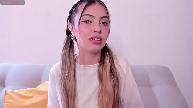 Fernanda aaaa online show from May 22, 2:37 pm