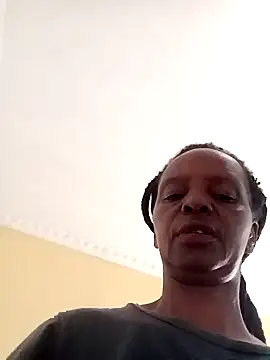 01Wetlips online show from February 18, 8:13 am