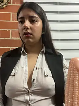 A-uroora online show from April 18, 10:29 am