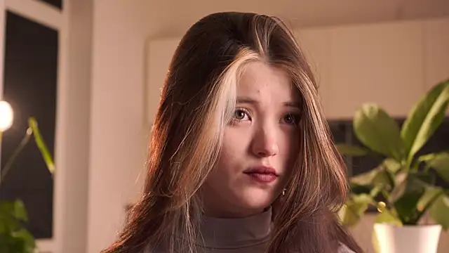 EleniRoeber online show from February 23, 4:17 pm