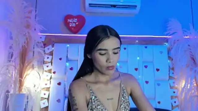 StefanyCondia online show from February 20, 6:42 pm